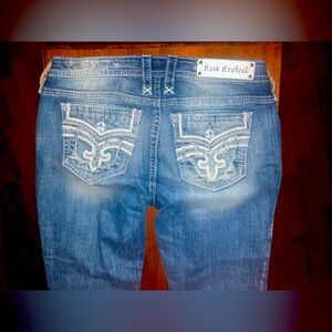 Rock revival Yalen jeans size 32 mid rise skinny